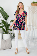Load image into Gallery viewer, Allover Floral Print Babydoll Top - Plus
