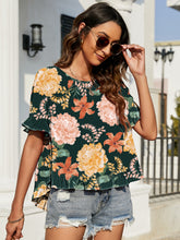 Load image into Gallery viewer, Floral Ruffled Short Sleeve Blouse
