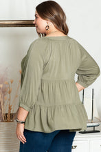 Load image into Gallery viewer, Green Plus Size Ruffle Tiered Split Neck Top
