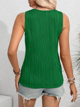 Load image into Gallery viewer, Textured Cutout Round Neck Tank
