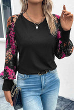 Load image into Gallery viewer, Floral Round Neck Lantern Sleeve Blouse
