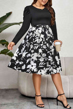 Load image into Gallery viewer, Plus Size Round Neck Puff Sleeve Printed Dress
