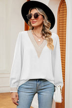 Load image into Gallery viewer, V-Neck Long Sleeve Top

